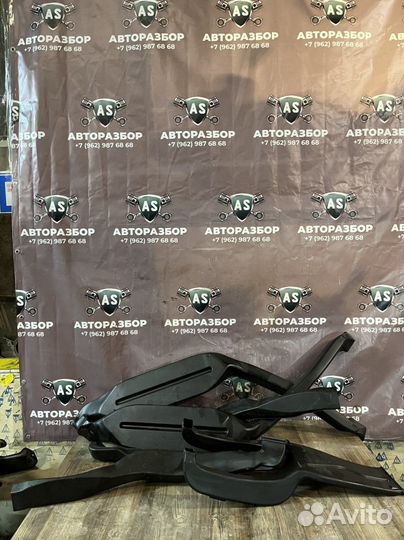 Воздуховод Volkswagen teramont