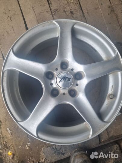 Литые диски r16