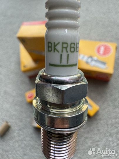 Оригинальные японские свечи NGK 2756 BKR6E-11