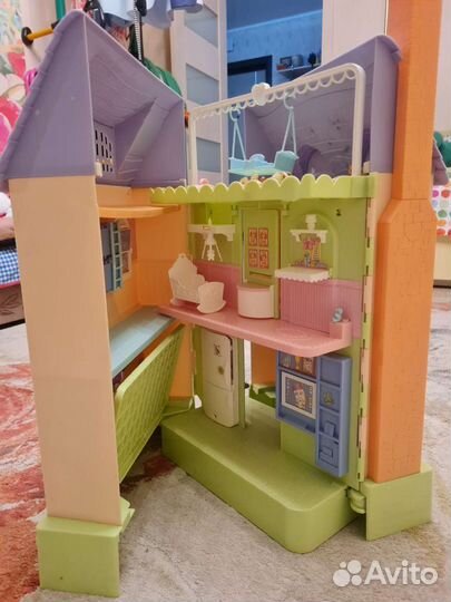 Большой кукольный домик