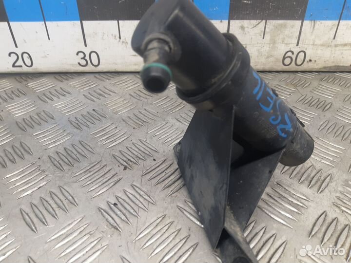 Б/У Форсунка омывателя фары