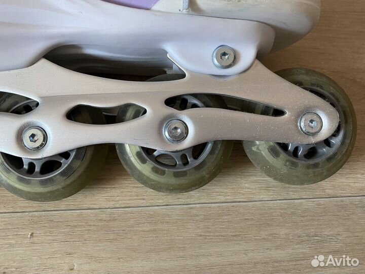 Роликовые коньки р.30-35