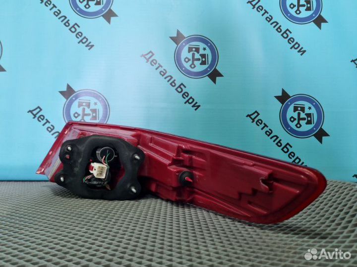 Фонарь задний наружный левый Kia Optima