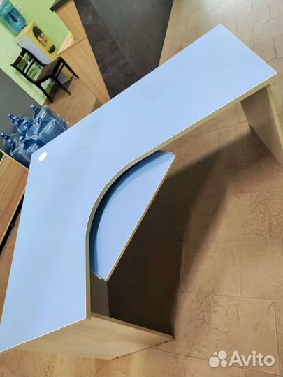 Стол угловой и тумба