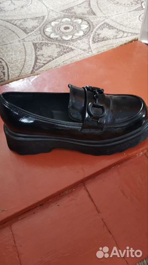 Лоферы женские 39 размер