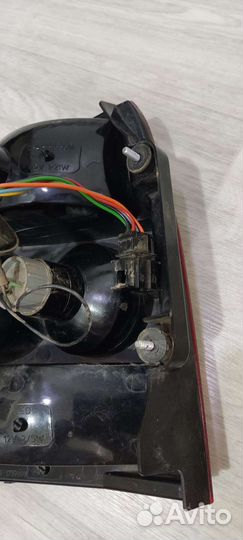 Задняя левая фара priora 2