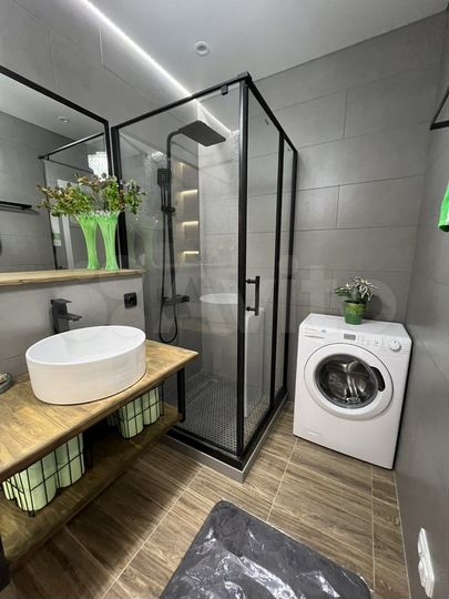 2-к. квартира, 49 м², 5/9 эт.