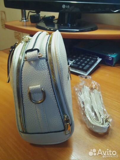 Сумка женская через плечо новая