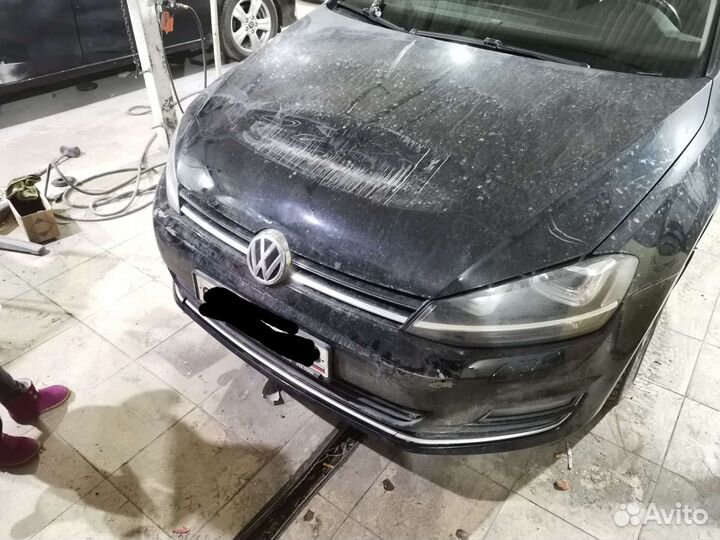 Капот Volkswagen