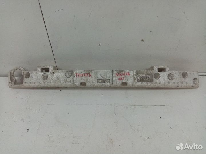 Абсорбер переднего бампера Toyota Sienta 1 (NCP81G