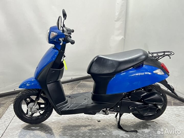 Скутер Suzuki Lets 6