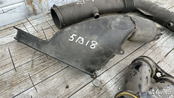 Патрубок воздушный jaguar XF S-type