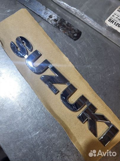 2005-16 Сузуки Эмблема задняя Grand Vitara