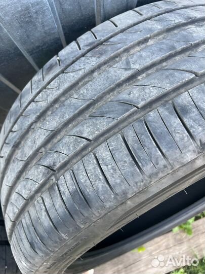 Tracmax X-Privilo TX3 245/40 R19 и 275/35 R19