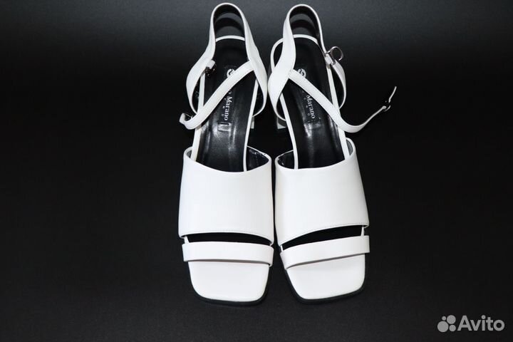 Босоножки женские 39 размер