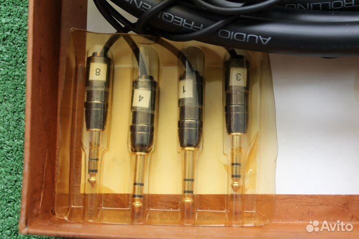 8 Jack TRS - 8 Jack TRS 3м Cable, Japan