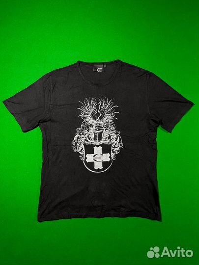 Три футболки на выбор (L, XL)