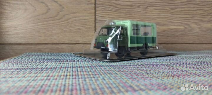 УАЗ 452/3303, 1/43