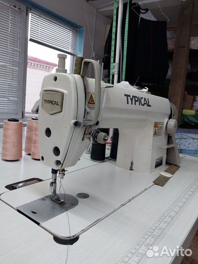 Швейная машина typical