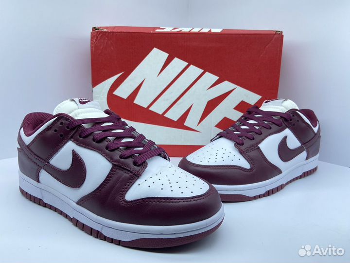 Nike Dunk Low Bordeaux