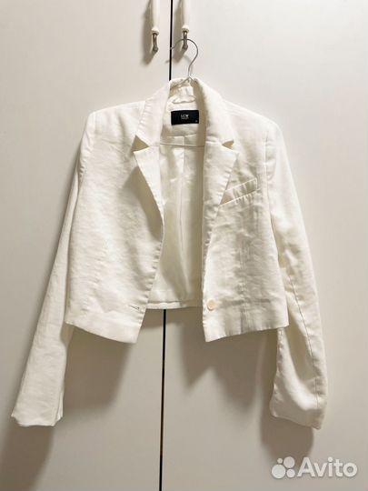 Белый пиджак wakiki