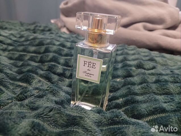 Парфюмерная вода рив гош