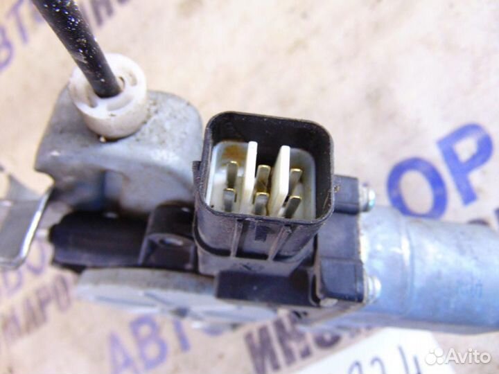 Стеклоподъемник электр. задний правый для Mitsubis