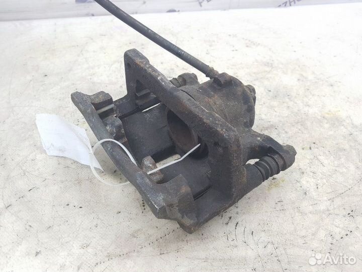 Суппорт тормозной передний левый Honda Civic