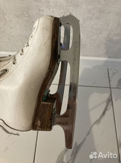 Коньги для фигурного катаня Wifa 28р