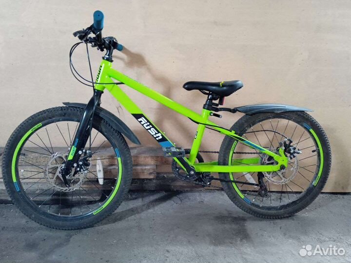 Почти новый детский горный велосипед