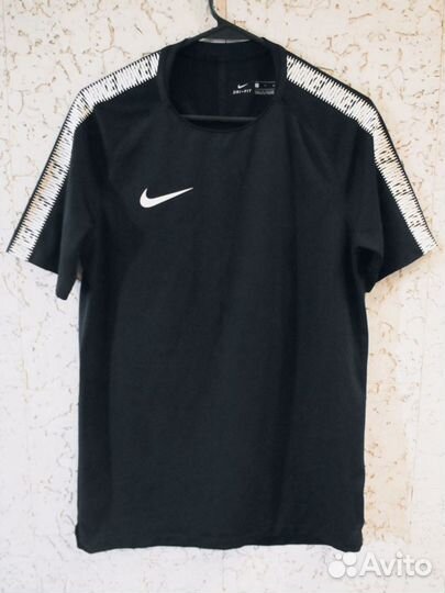 Футболка Nike Squad Dri-Fit (S)