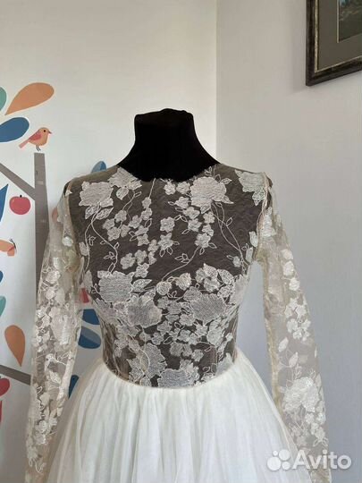 Свадебное платье