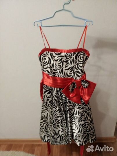 Детское нарядное платье 122 128