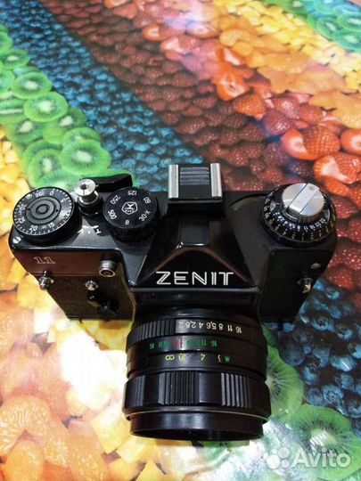 Пленочный фотоаппарат zenith 11