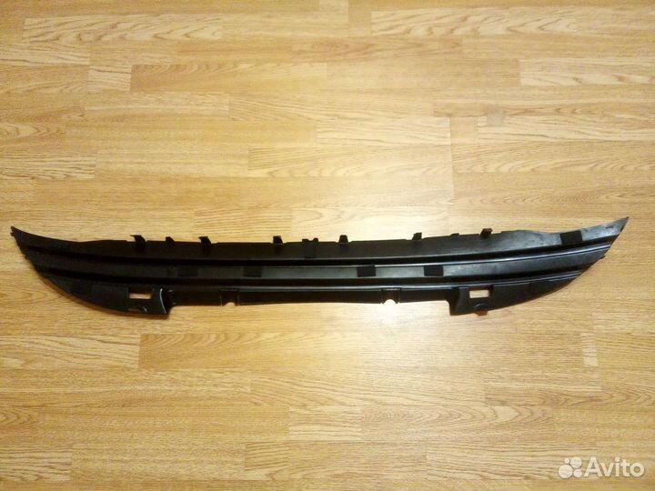 Накладка решетки переднего бампера Peugeot