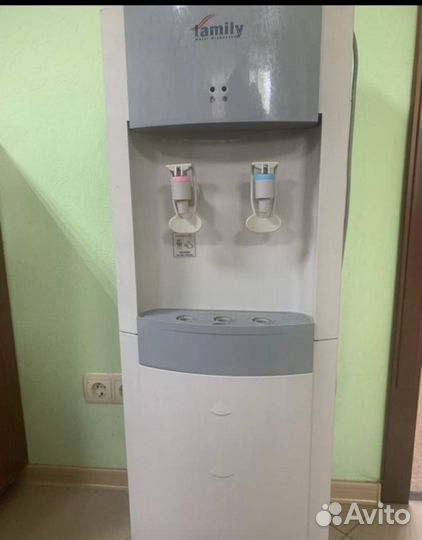 Кулер для воды с подключением к воде- это экономие