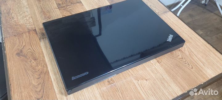 Вечноживой Lenovo ThinkPad SL500