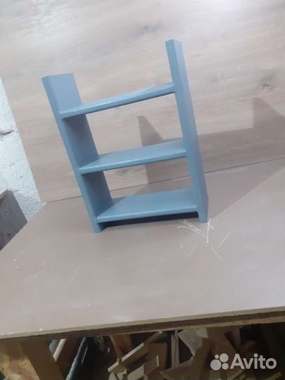 Полки из дерева на заказ и в наличи