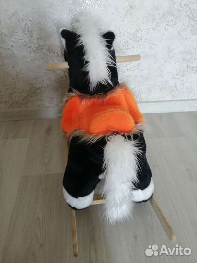 Детская качалка лошадь