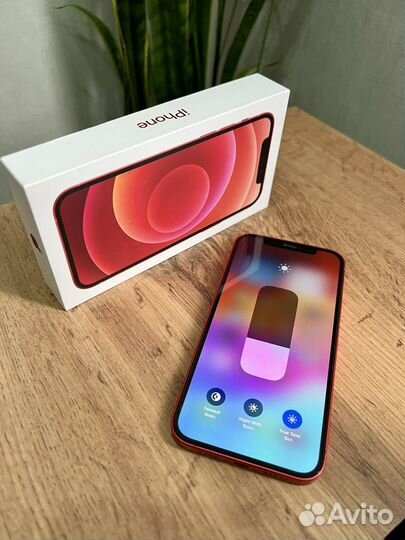 iPhone 12, 64 ГБ