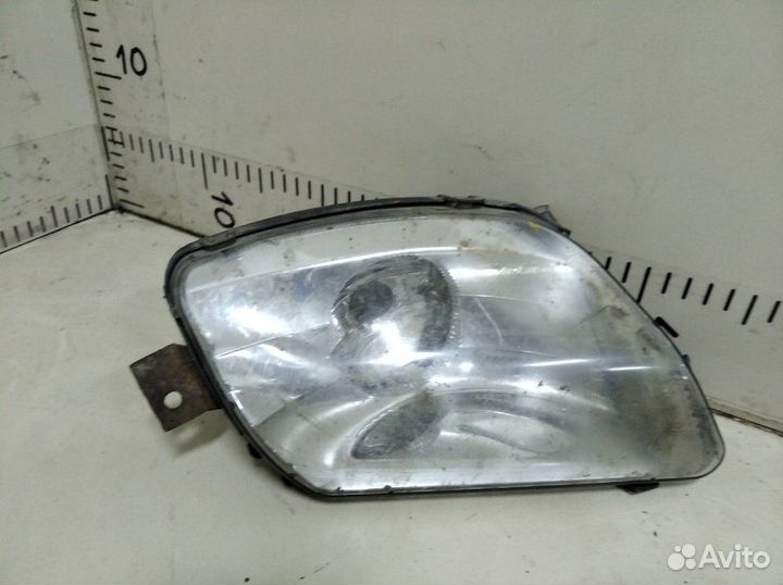 Фара противотуманная передняя левая