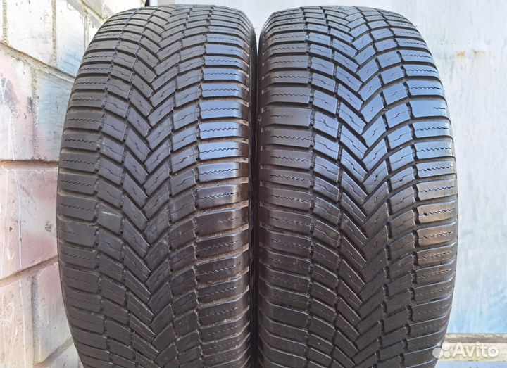 Bridgestone Weather Control A005 235/55 R19 105W