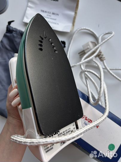 Утюг Saturn для путешествий