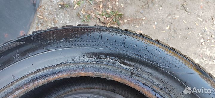 Kumho I'Zen RV Asymmetric 235/55 R17 103T
