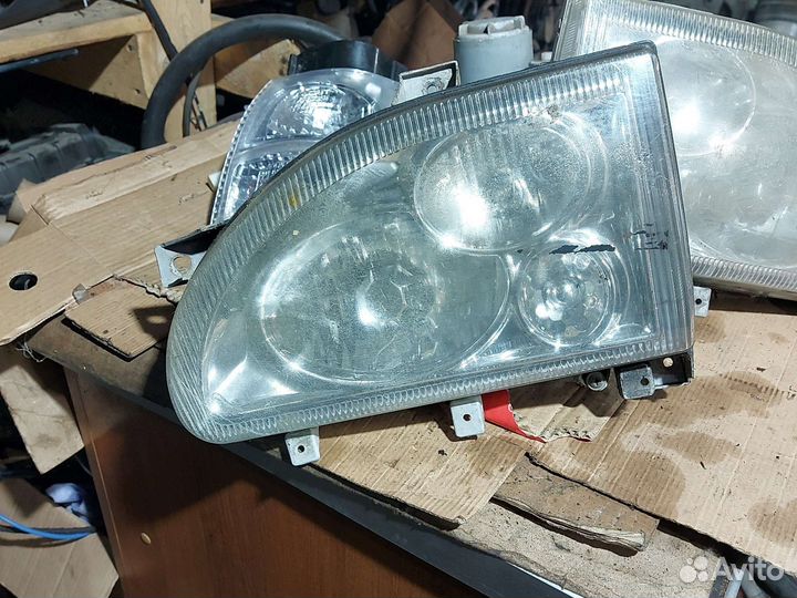 Фары на фюджин 1020 1041