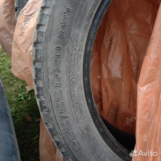 Nokian Tyres Hakkapeliitta 8 SUV 235/55 R20 102T