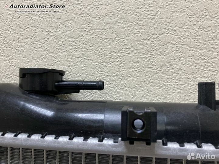 Радиатор охлаждения Акура MDX 35 2000