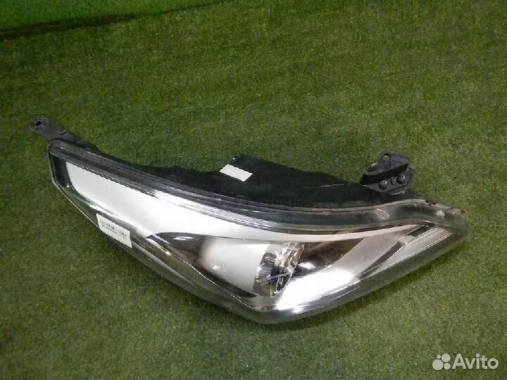Фара правая Hyundai Solaris