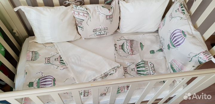 Комплект в детскую кроватку