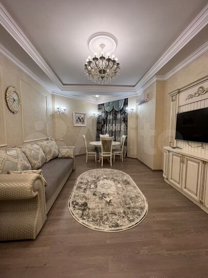 2-к. квартира, 53 м², 8/13 эт.